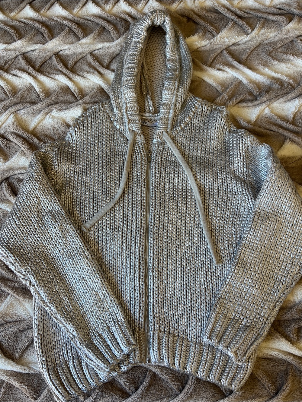 ZARA Cream Chunky Knit Hoodie with Metallic Silver Detail